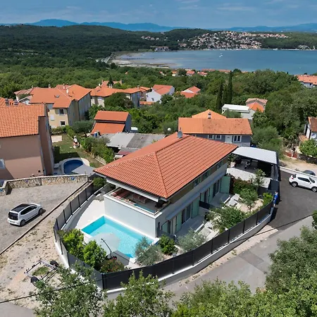 Apartman Lulani Pool *