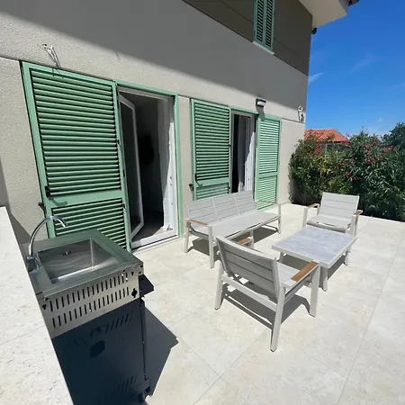 Apartman Lulani Pool *