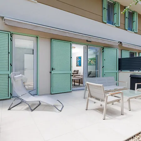 Lulani Pool Apartament *