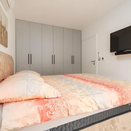 Apartament Lulani Pool Soline (Krk)